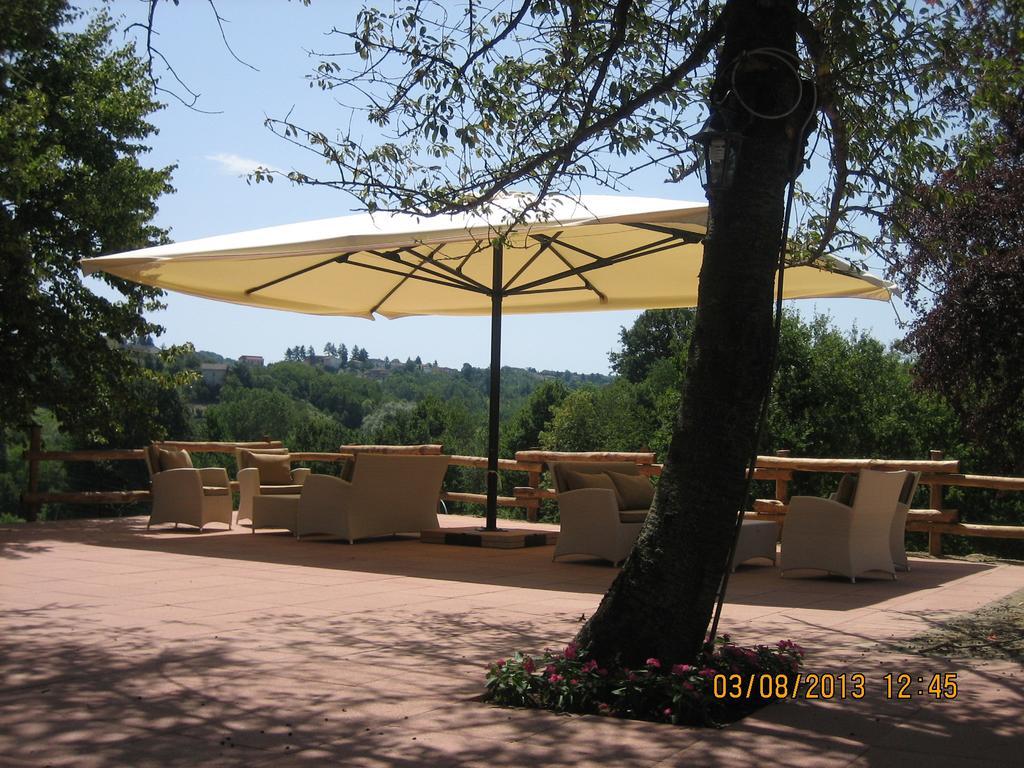Agriturismo Ristorante Albachiara Villa Carpeneto Exterior photo
