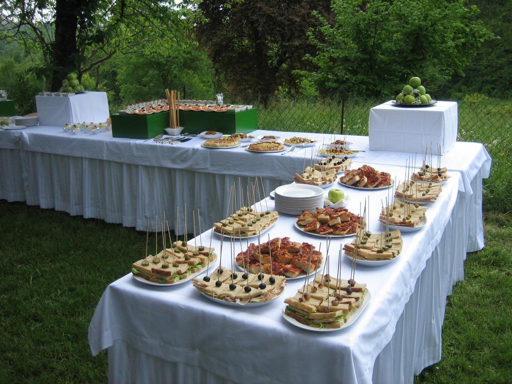Agriturismo Ristorante Albachiara Villa Carpeneto Exterior photo